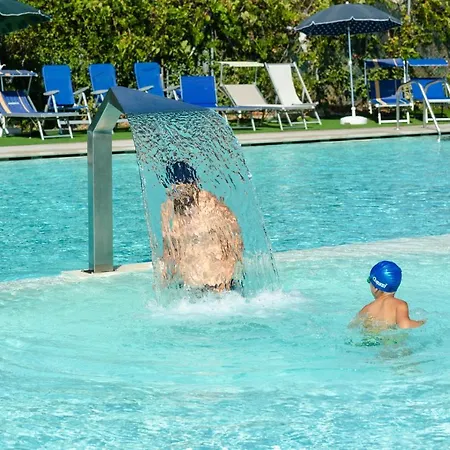 Centro Vacanze Spinnaker Marina Palmense