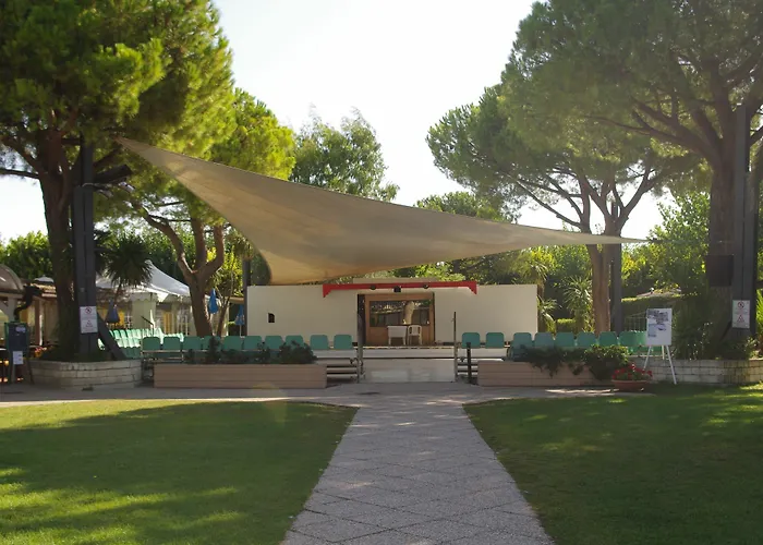 Centro Vacanze Spinnaker 4* Marina Palmense